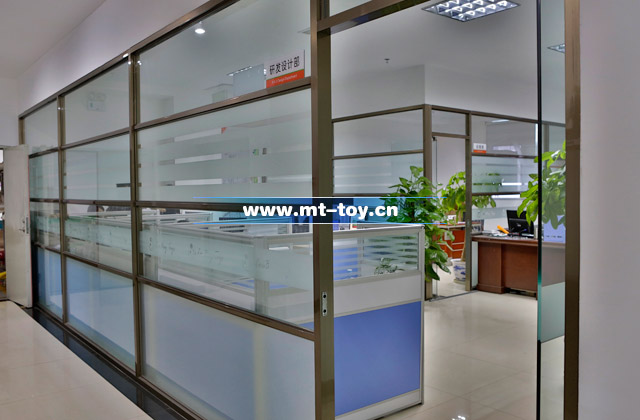 爱飞游乐儿童乐园设备工厂环境