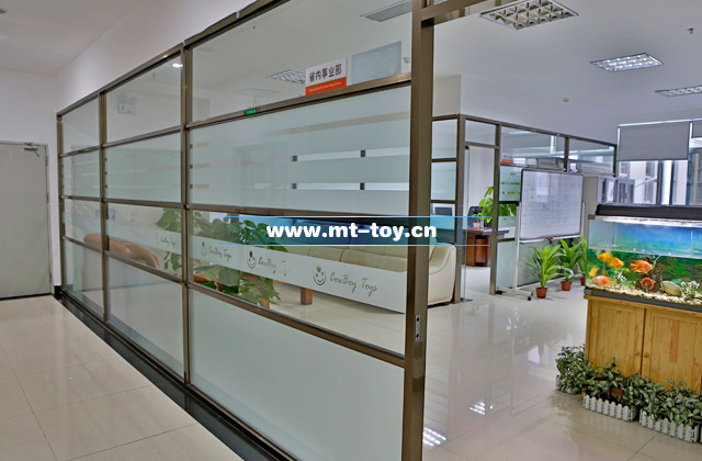 爱飞游乐儿童乐园设备工厂环境