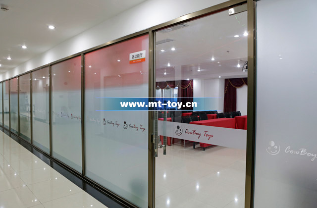 爱飞游乐儿童乐园设备工厂环境