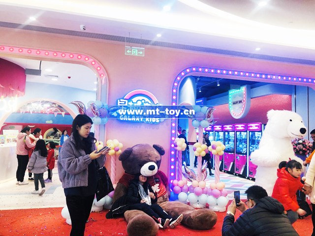 深圳市龙岗区龙城街道中心城青林路淘气堡案例